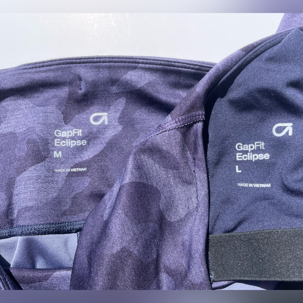 GAP Eclipse Purple Camo Sports Bra & Leggings Set - Picture 4 of 4